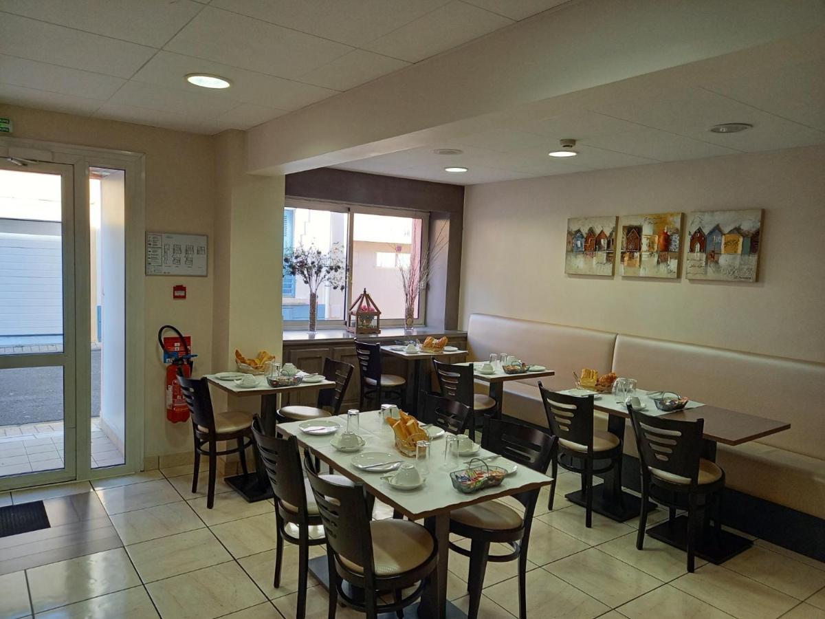 Hotel Sables D'O Et Son Restaurant Le 16 Bis Les Sables-dʼOlonne Dış mekan fotoğraf