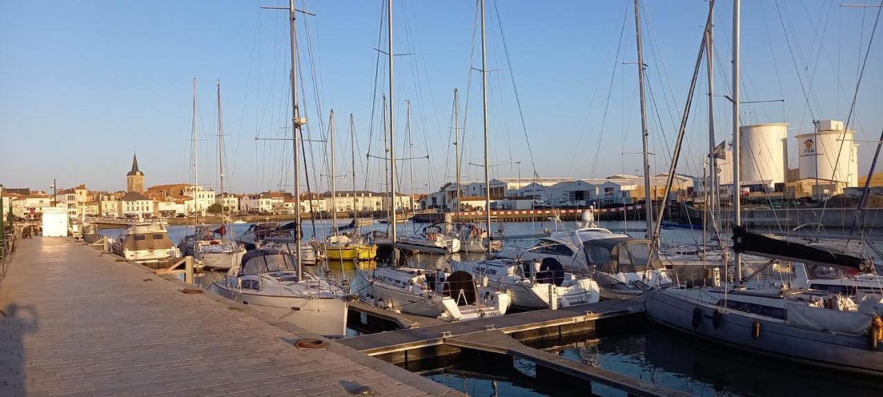 Hotel Sables D'O Et Son Restaurant Le 16 Bis Les Sables-dʼOlonne Dış mekan fotoğraf
